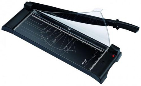 Řezačka KW-triO 13037 (kW 455) páková, laser, A3, 8 listů, kovová základna